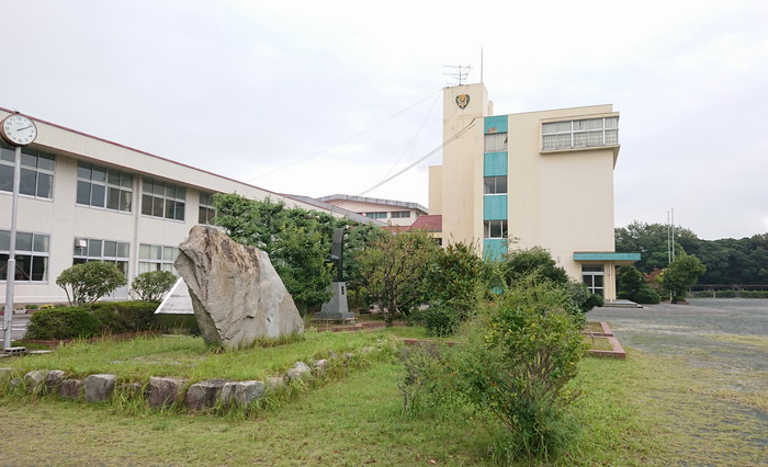 南部中学校